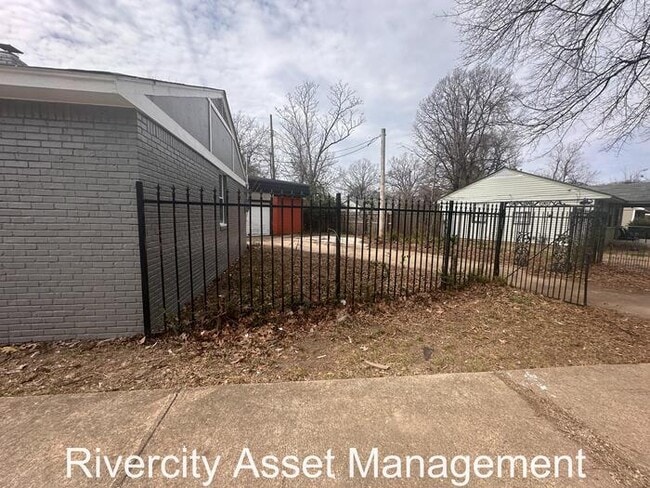 Photo - Adorable 2 bedroom, 1 bath Home!!!! Sectio...