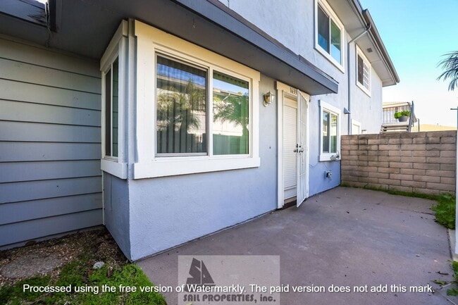 Photo - Welcome to this charming two-story home located in the vibrant Huntington Beach Unidad CI135