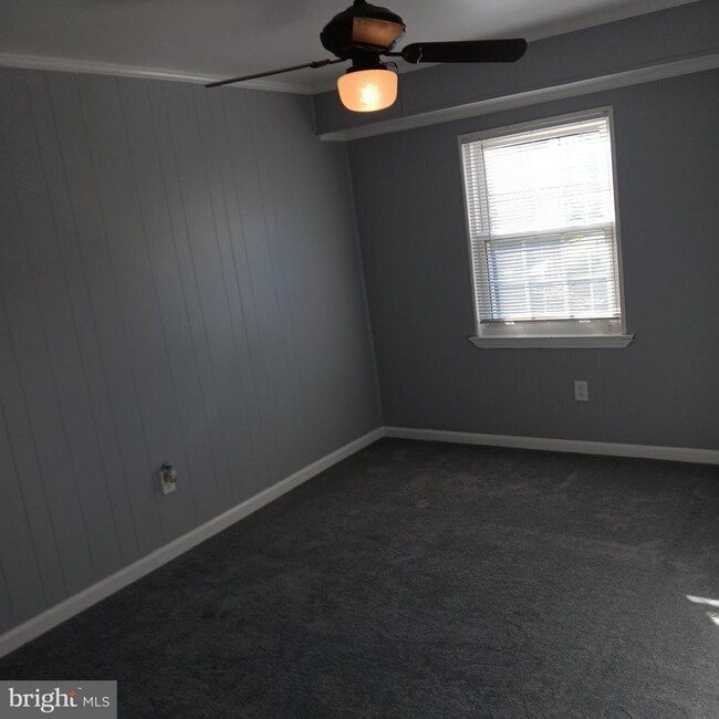 Photo - 1971 Addison Rd S