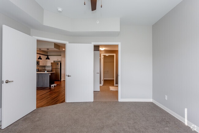 1HAB, 1BA - Brookside