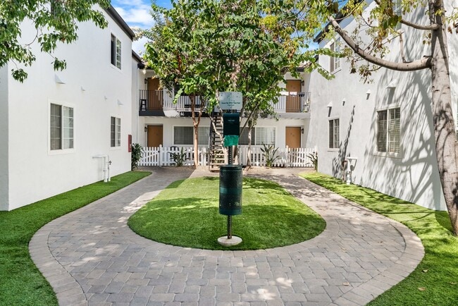 Twin Pines Apartments