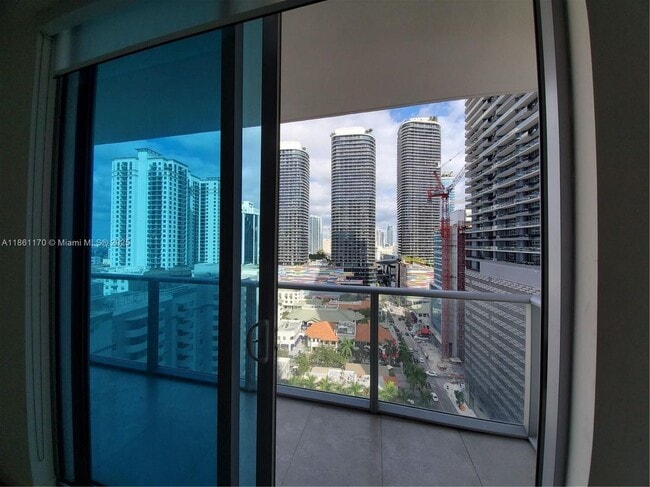 Building Photo - 1100 S Miami Ave Rental