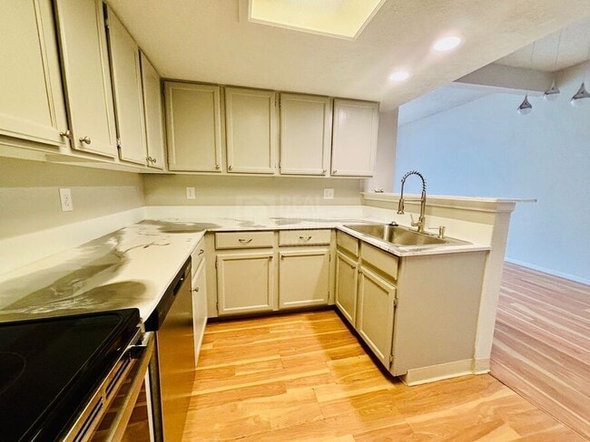 Photo - 8134 Gray Ct