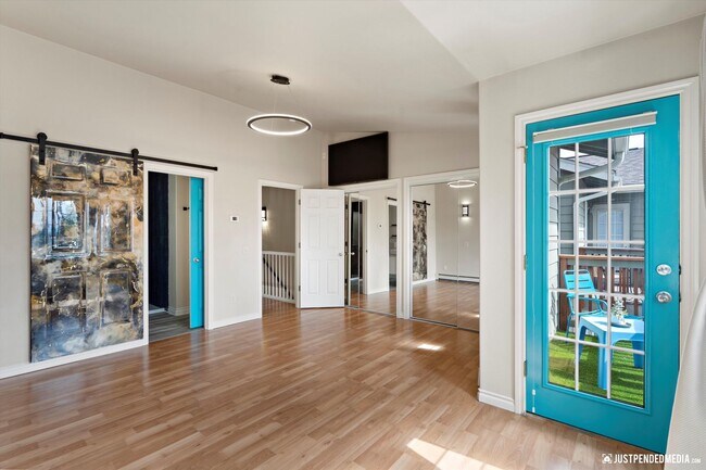 Photo - Modern & Stylish Townhome! Unit 12