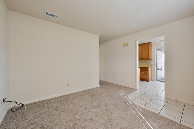 Photo - 3214 Heatherwood Dr