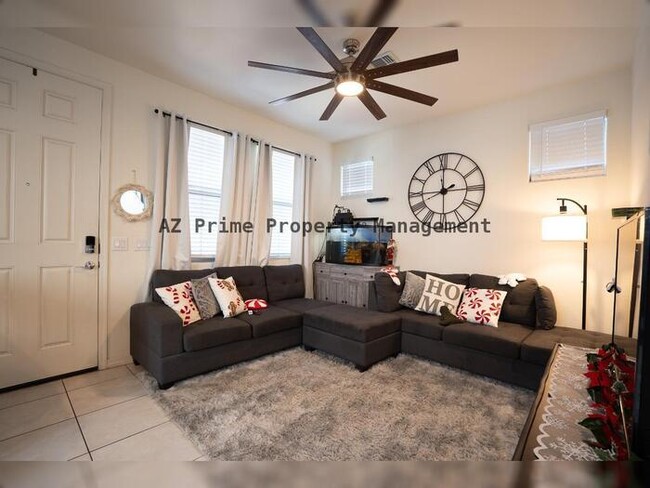 Photo - 3814 S 58th Dr