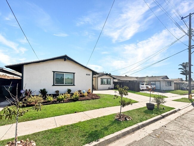 Photo - Stunning 3BD/1.5 BA W/ Attached Garage & Private Pool in Lake Murray