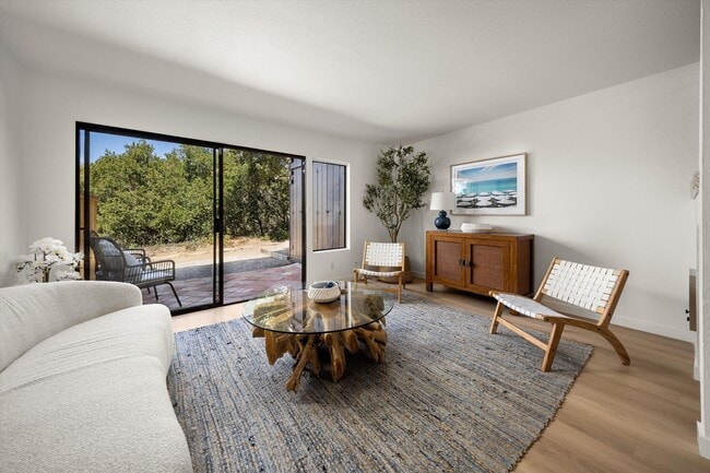 Photo - The Highlands-Unfurnished 2 bdrm Condo-Avail Now!