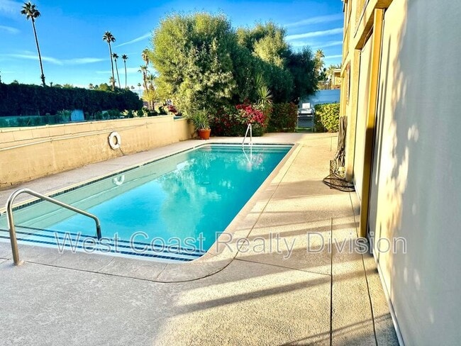 Photo - 46255 Portola Ave