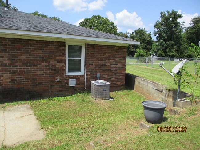 Photo - 459 Rachel Dr