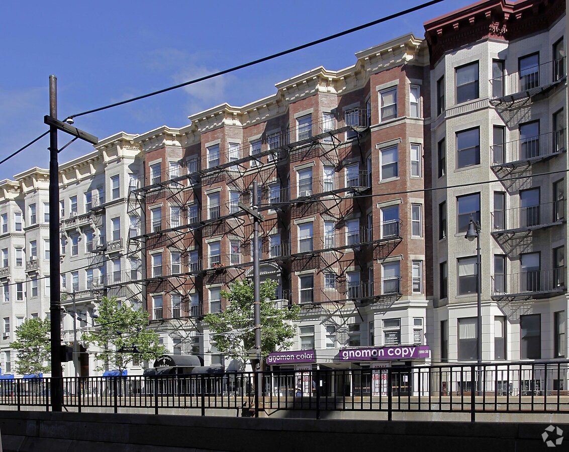 325 - 335 Huntington - 335 Huntington Ave Apartments
