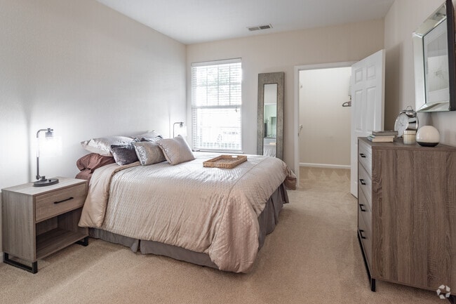 2BR,2BA,-1170SF, The Baltic