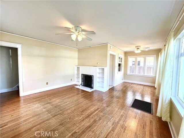 Photo - 180 W 9th St