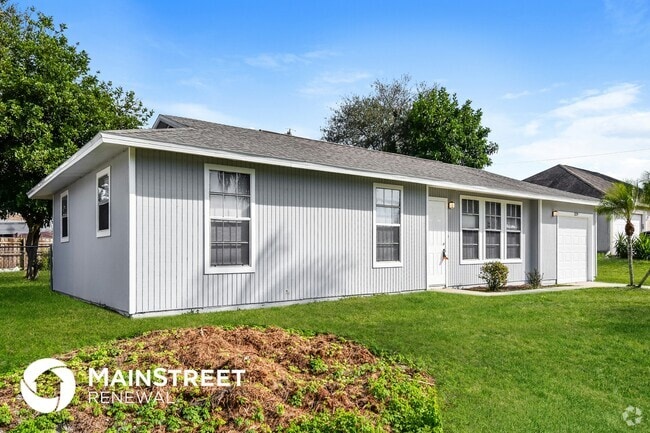 Building Photo - 1329 NE 13th Ave Rental