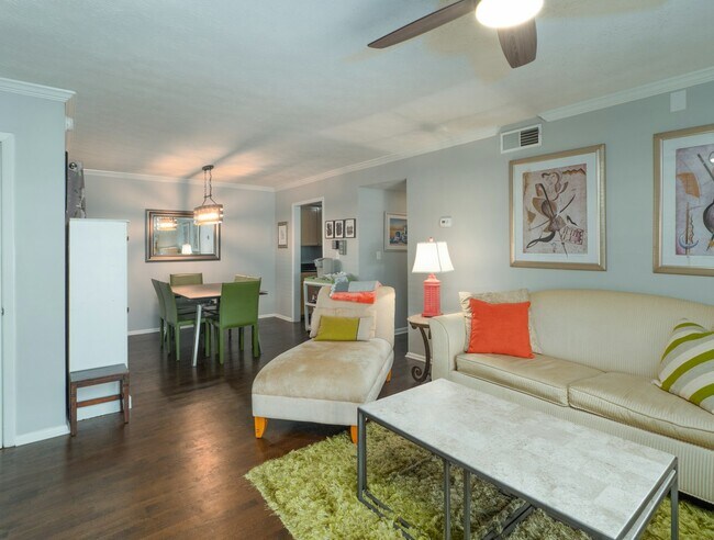 Photo - 1150 Collier Rd NW Unidad H10