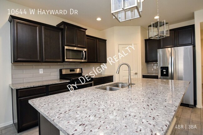 Photo - Like-New 4BR/3BA Corner Lot Home in Gladde...