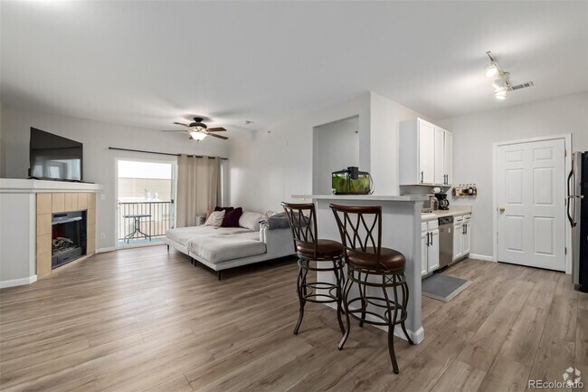Building Photo - 4451 S Ammons St Unit 5-301 Rental
