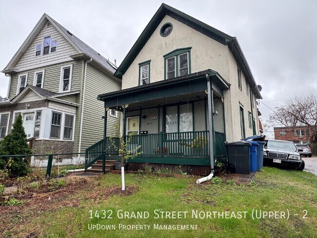 Photo - 1432 Grand St NE Unit 2