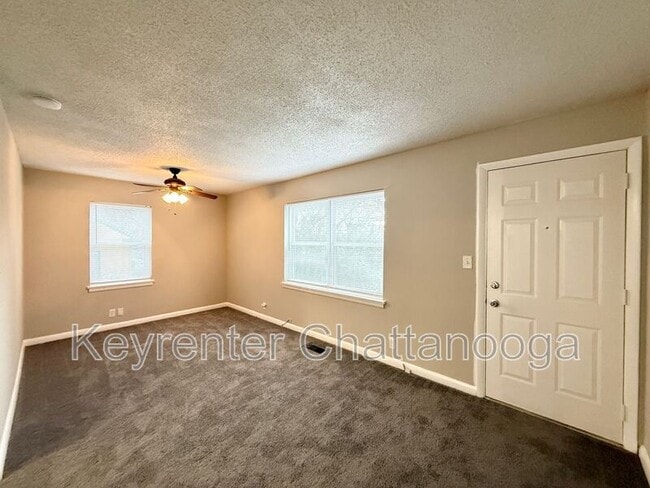 Photo - 305 Sunrise Ln Unit B