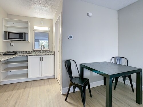 Photo - 4645 N Socrum Loop Rd Unit Double Studio