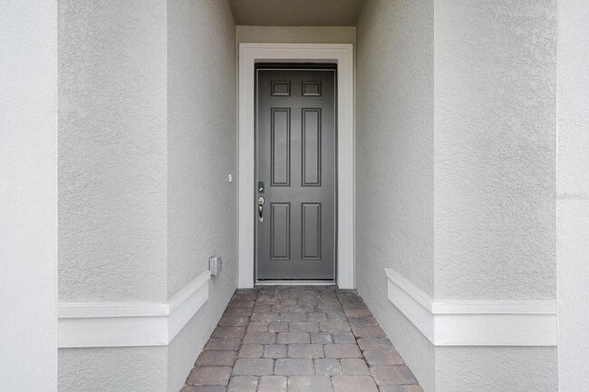 Photo - 2175 Darley Oak Way