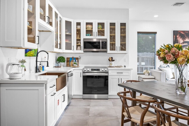 Photo - 317 Fillmore Ave Unit ID1245235P