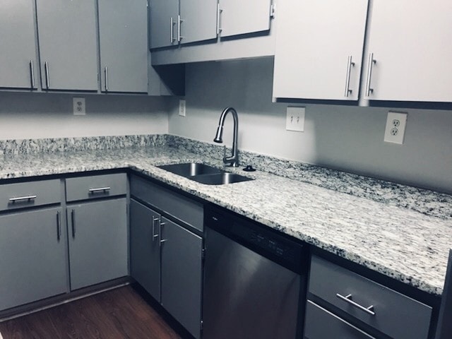 Photo - Summer Place