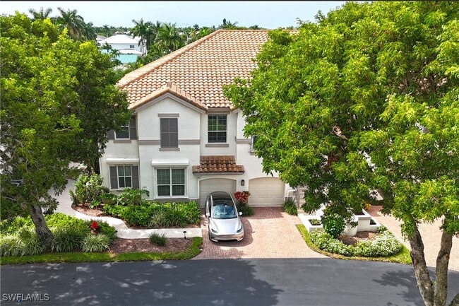 Photo - 181 Colonade Cir Unidad 1405 Rental