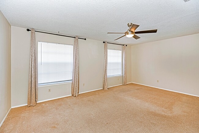 Photo - 17115 Gunnison Springs Dr Condo Unit Bedroom 2A - 814932 Master