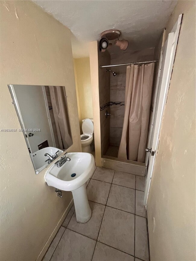 Photo - 13215 NW 19th Ave Unidad 1