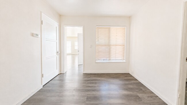 Photo - 1114 S Atlantic Blvd