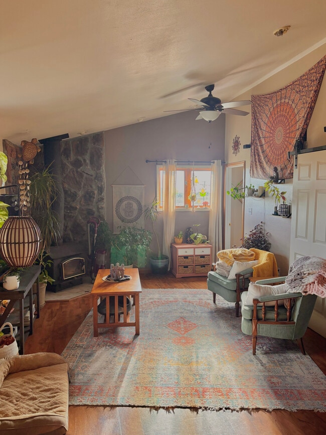 Photo - 1878 Horse Creek Rd