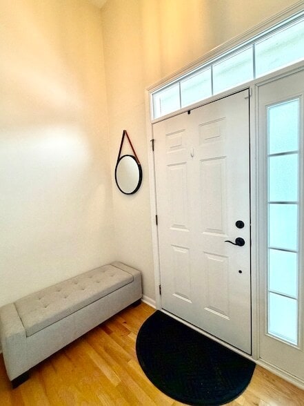 Photo - 362 Broadmoor Ln