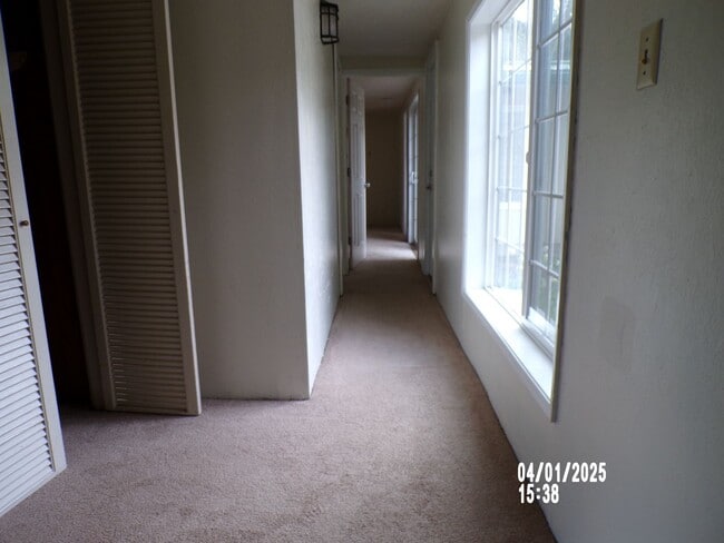 Photo - 2951 NW Hayes Ave