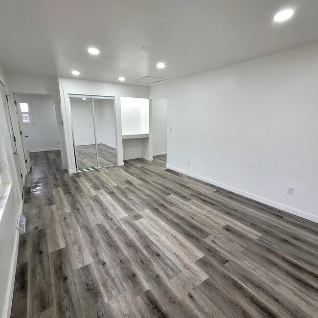 Photo - 1125 Dallas St