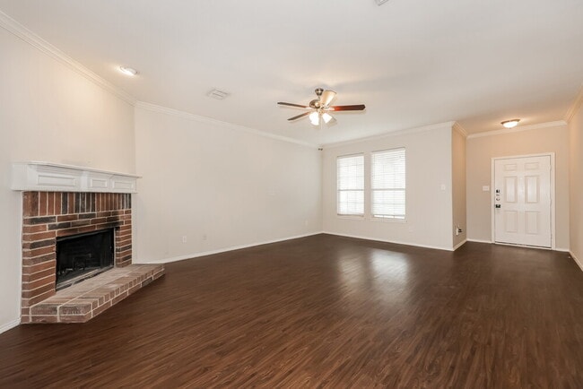 Photo - 5929 Misty Breeze Dr