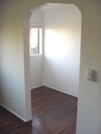 Breeze Avenue Apartments