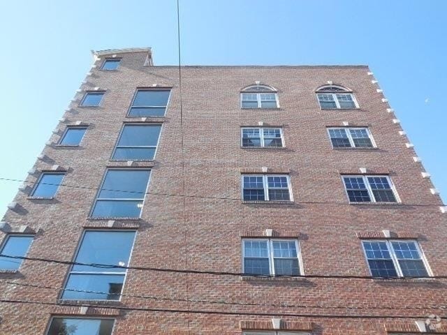 Building Photo - 413-415 9th St Unit 305 Rental