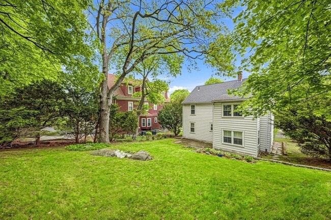 Photo - 33 Harvard St