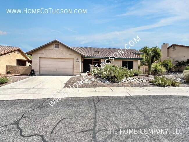 Photo - 1551 E Sonoran Desert Dr House
