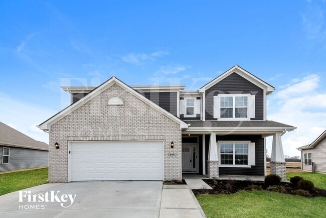 Photo - 380 Thunderwood Dr House