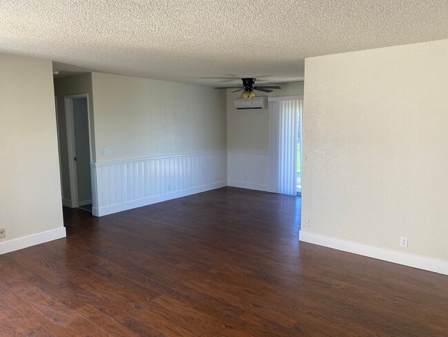 Photo - 1155 Beltline Rd