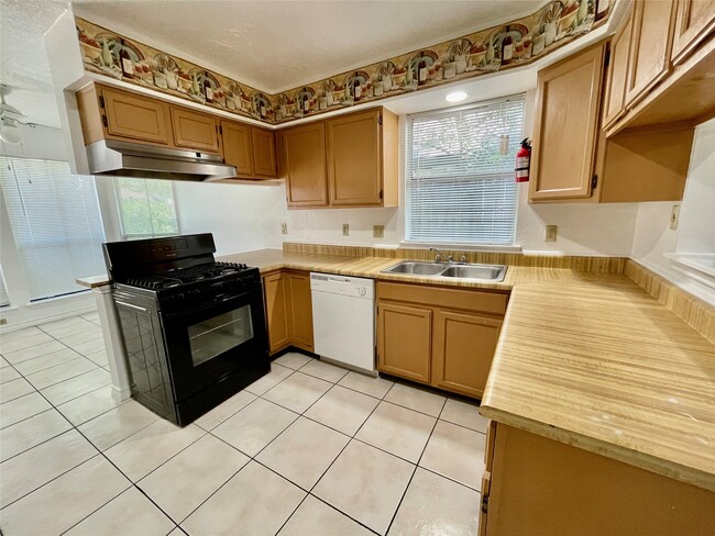 Photo - 7014 Caladero Dr