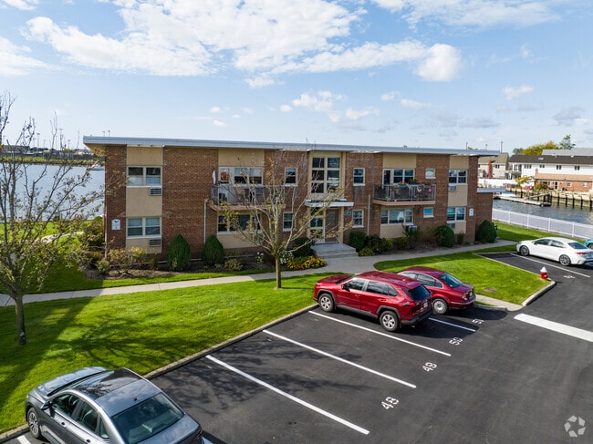 Photo - Ocean Harbor Club Apartments
