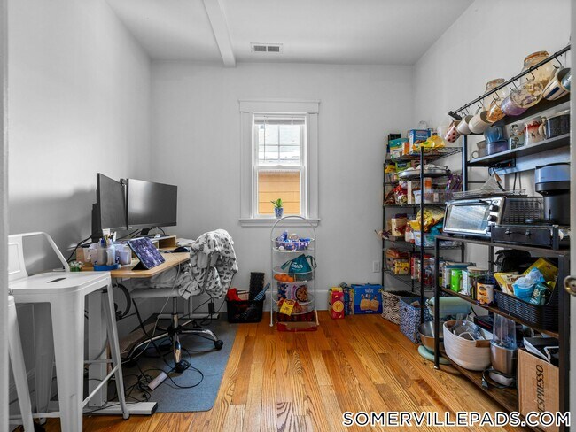 Photo - 78 Bowdoin St Unit 2