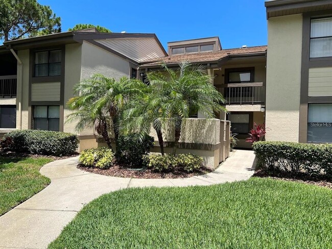 Photo - 333 Woodlake Wynde Condo