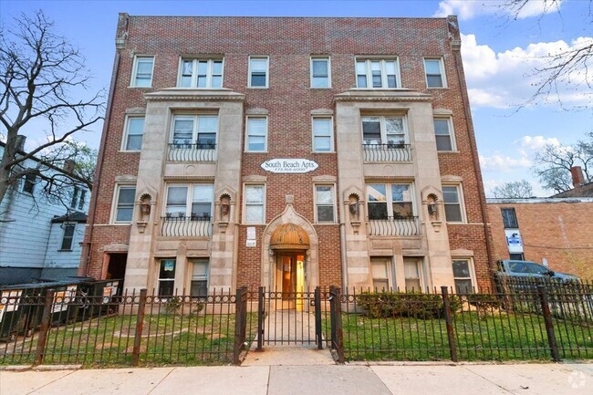Building Photo - 7827 S South Shore Dr Rental