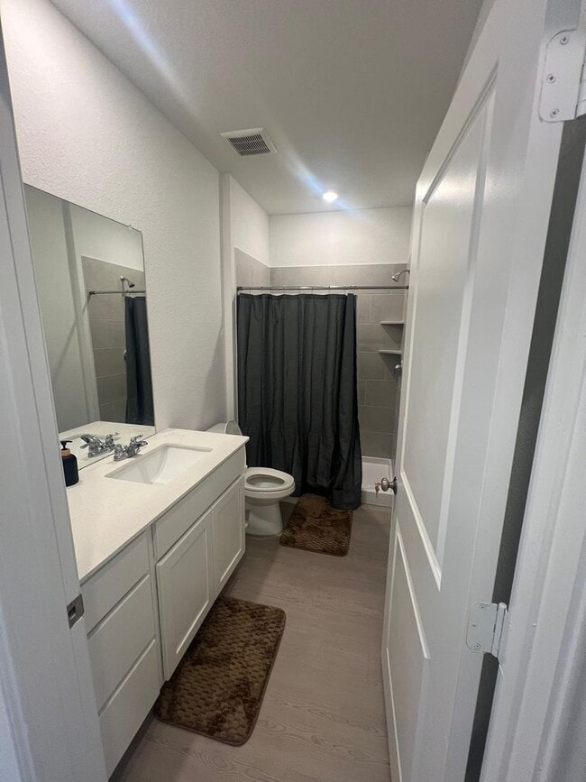 Photo - 150 Outrigger Wy