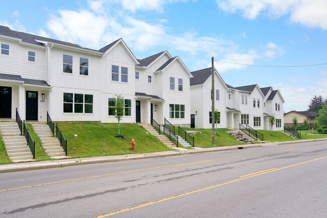 520 Paragon Mills Rd