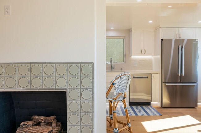 Photo - 500 Manhattan Ave